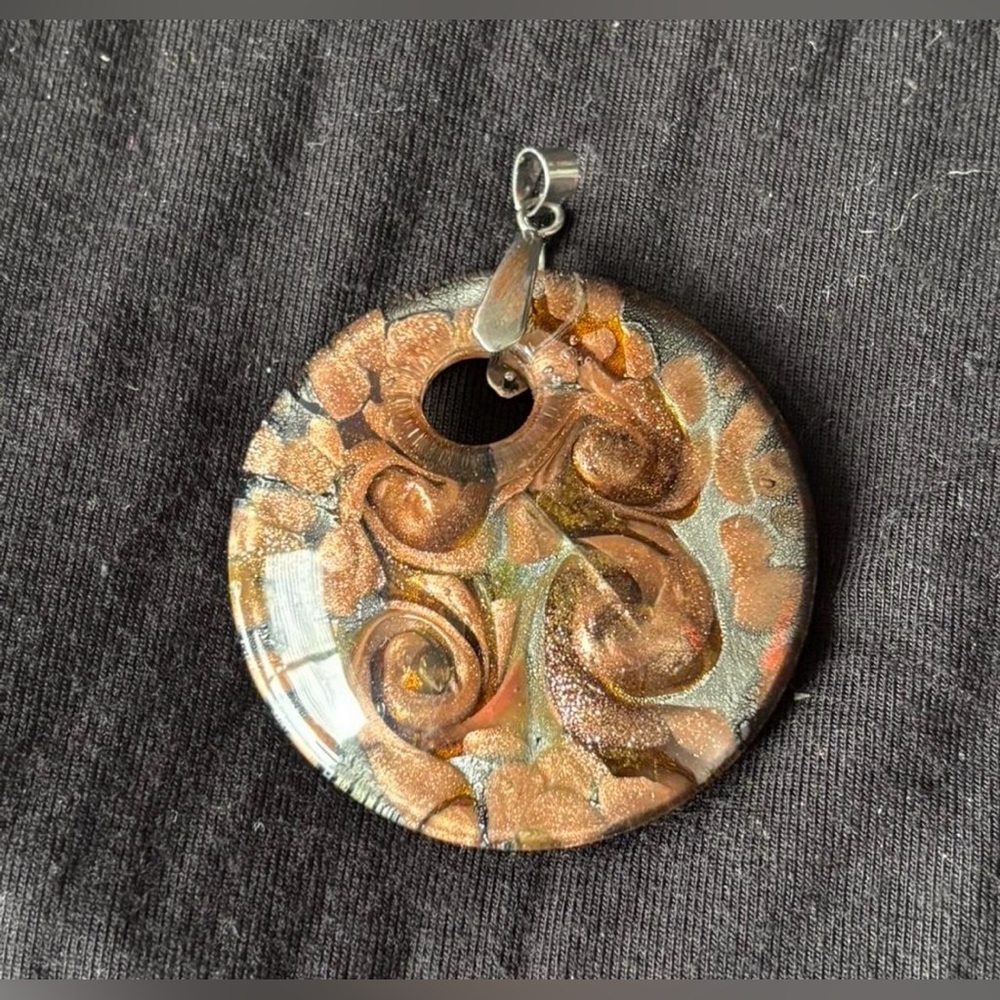 Vintage Round Roses Glass Pendant in Metallic Copper and Olive